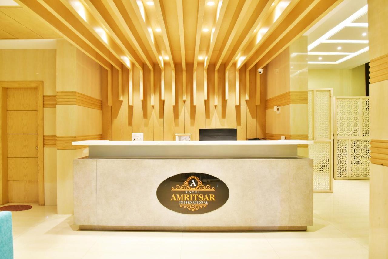 Hotel Amritsar International 2 Min Walk From Amritsar Bus Stand Exteriör bild