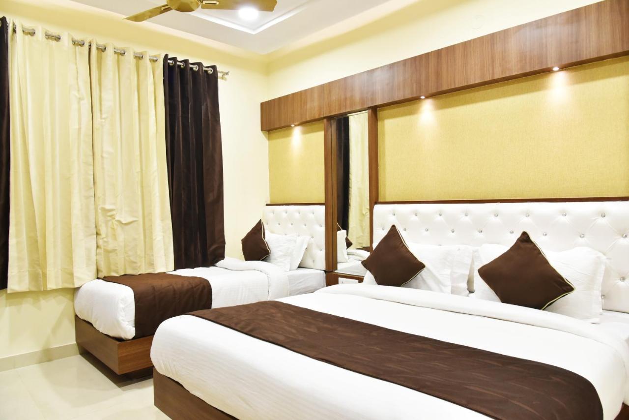 Hotel Amritsar International 2 Min Walk From Amritsar Bus Stand Exteriör bild