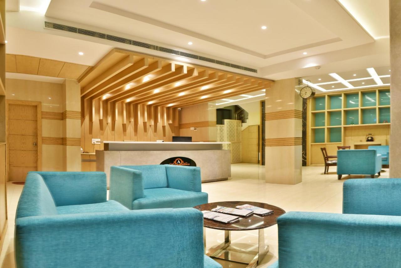 Hotel Amritsar International 2 Min Walk From Amritsar Bus Stand Exteriör bild