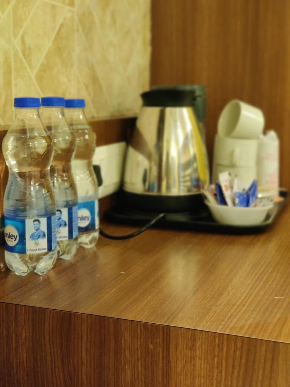 Hotel Amritsar International 2 Min Walk From Amritsar Bus Stand Exteriör bild