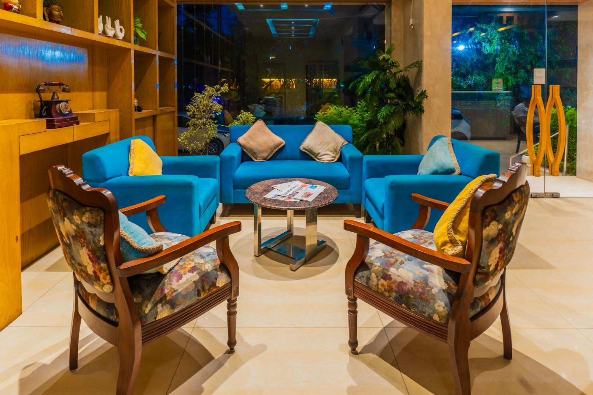 Hotel Amritsar International 2 Min Walk From Amritsar Bus Stand Exteriör bild